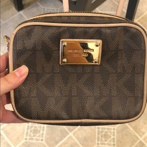 Michael Kors Crossbody Bag